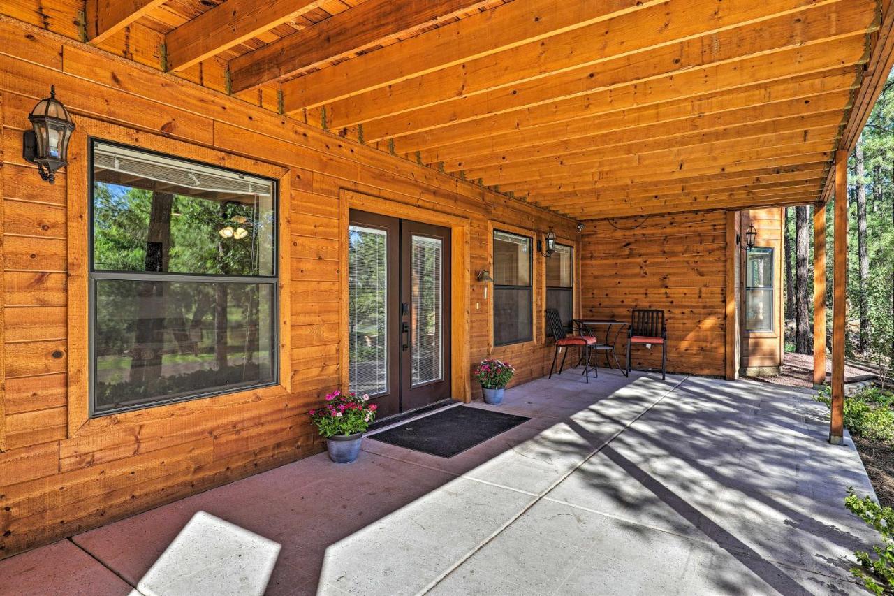 Serene Lakeside Cabin With Decks And Edler Lake Views! 파인톱-호변 외부 사진